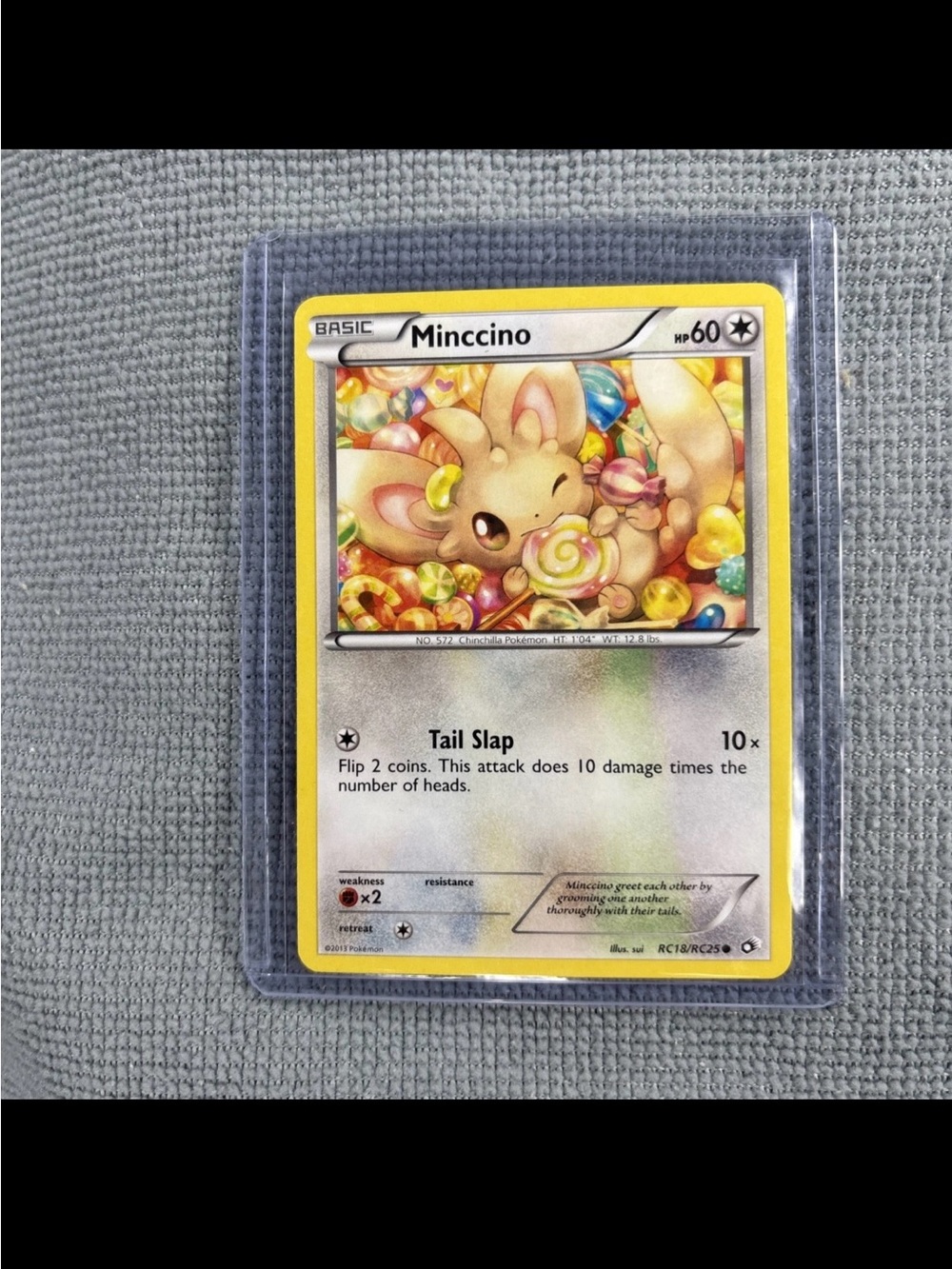 Minccino RC18/RC25 Legendary Treasures: Radiant Collection Holo